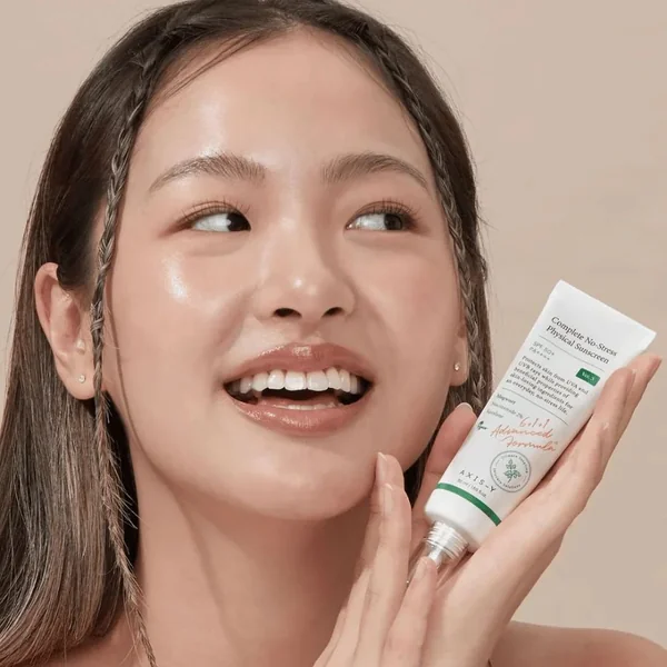 Axis-Y Complete No-Stress Physical Sunscreen 50ml - Imagen 2