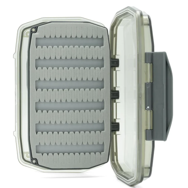 Caja de moscas Umpqua UPG Foam Essential Water Proof Medium Grey