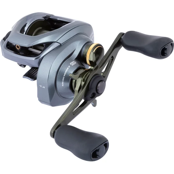 Carrete baitcasting Shimano Curado DC