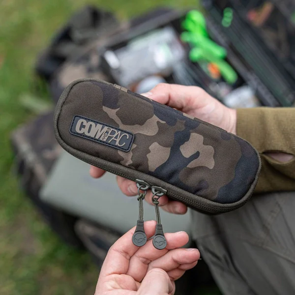 Compac - 55 - Bolsa de Accesorios - Camuflaje Oscuro - Imagen 2