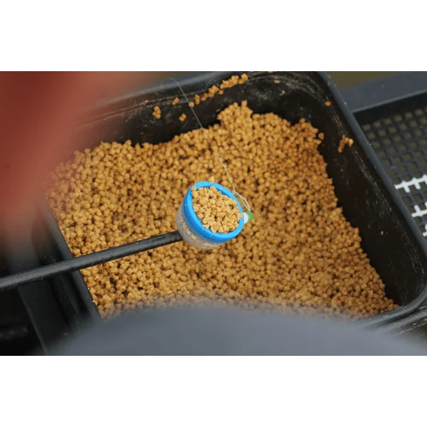 F1 - Pellet de alimentación - 900g - Imagen 2