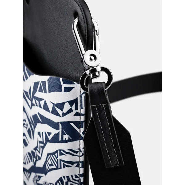 Funda de Cuero con Correa Personalizada - Imagen 4