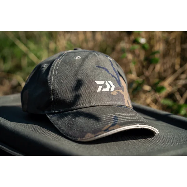 gorra con visera camuflaje para carpa - Pet - Imagen 2