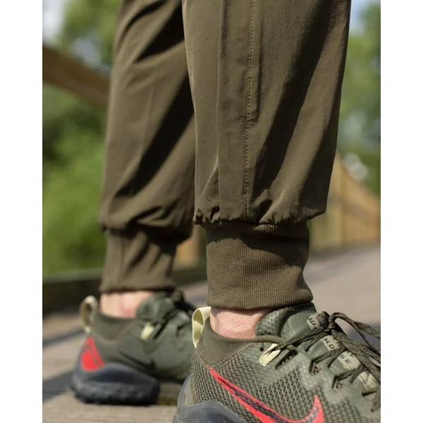 Joggers Ultraligeros - Oliva - Imagen 4