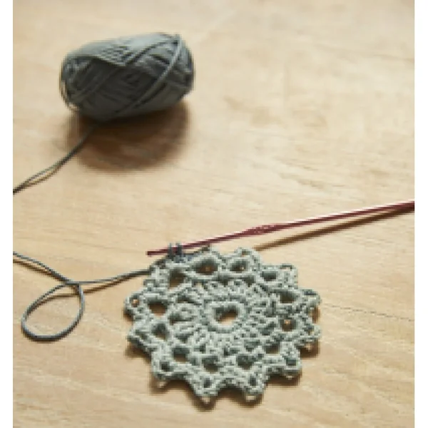 Kit de Ganchillo DMC Mindful Making - Posavasos Estilo Mandala