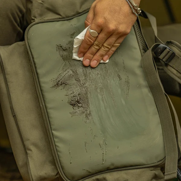 Mochila Compacta de Acero Inoxidable - Imagen 6