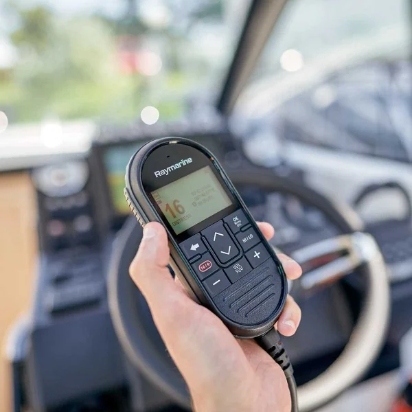 VHF Ray91 GPS y AIS Black Box - Imagen 11